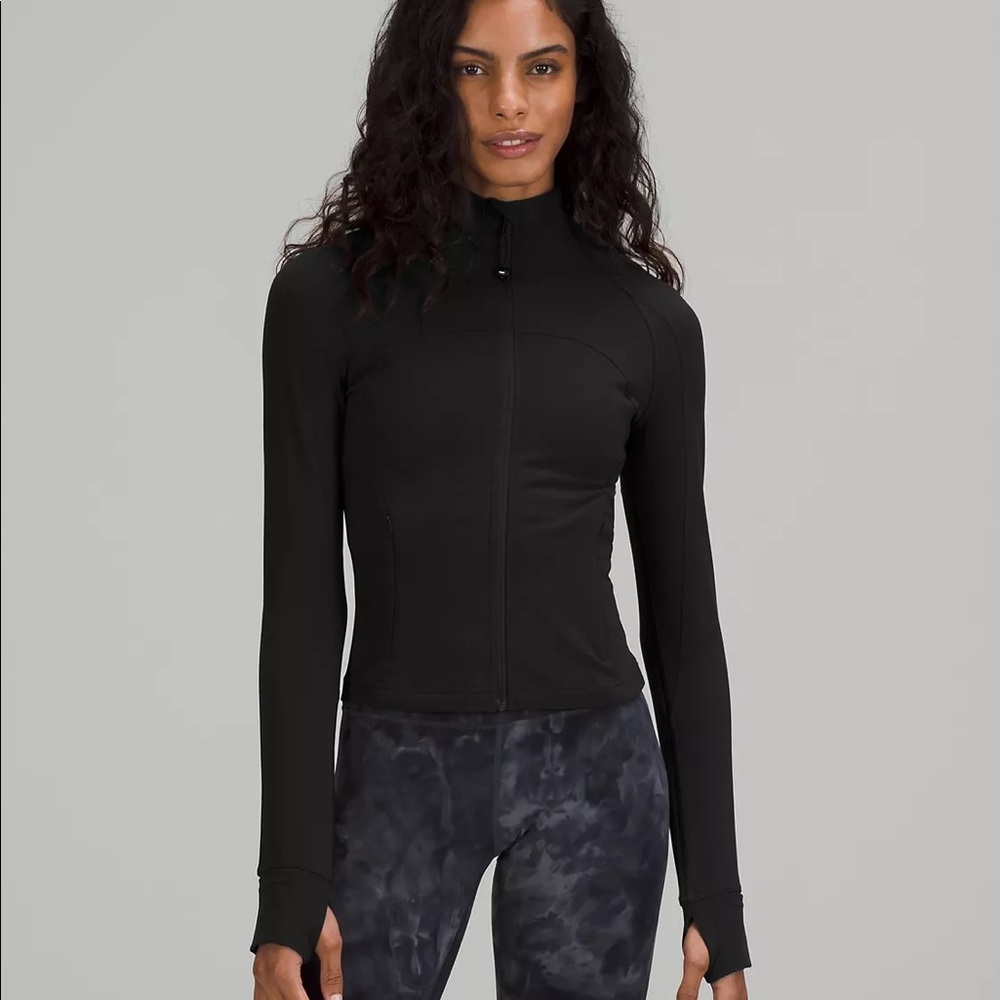 Nulu Cropped Define Jacket